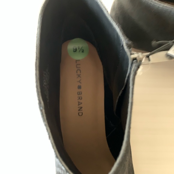 Lucky Brand Balexa Leather Suede Ankle Zip Booties in Black NEW - Picture 6 of 7